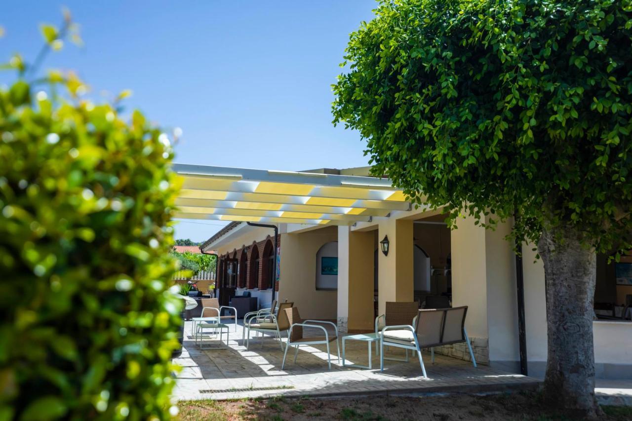 Hotel La Fattoria Sul Mare กาโปวาติกาโน ภายนอก รูปภาพ